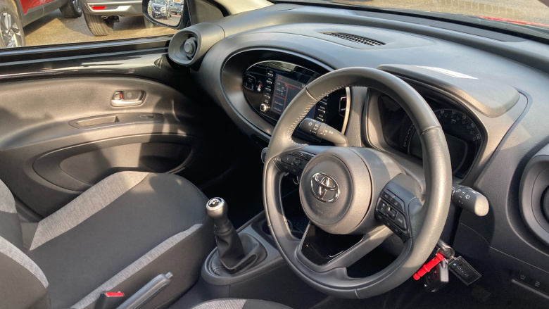 Toyota Aygo X 1.0 VVT-i Pure 5dr Petrol Hatchback